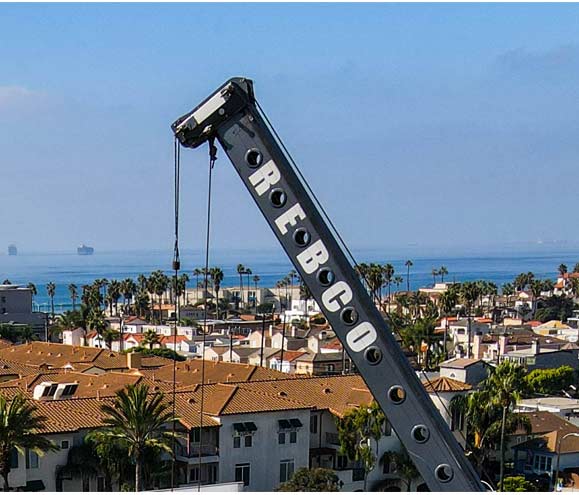 Maximizing Efficiency and Productivity with Crane Rental Services