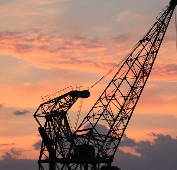 Why Opt for Construction Crane Rental?